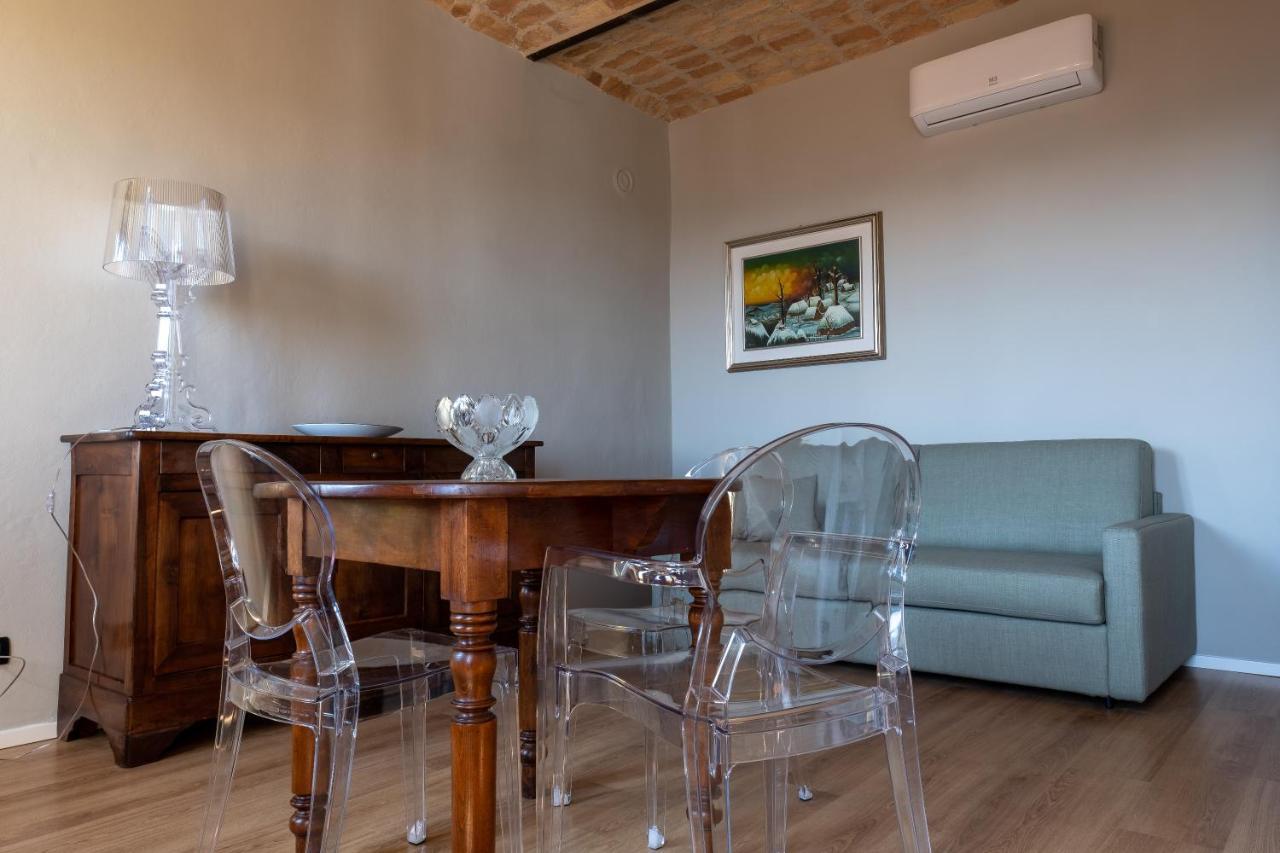 Alla Torre - Nel Cuore Del Borgo Storico Castagnole delle Lanze ภายนอก รูปภาพ
