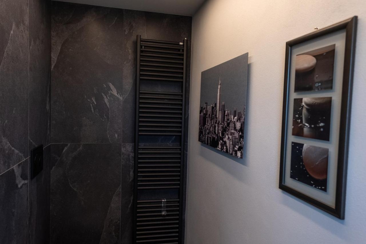 Alla Torre - Nel Cuore Del Borgo Storico Castagnole delle Lanze ภายนอก รูปภาพ