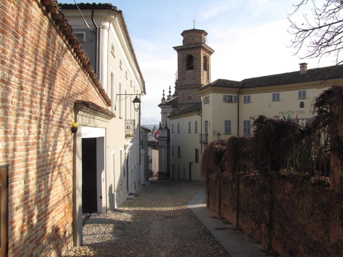 Alla Torre - Nel Cuore Del Borgo Storico Castagnole delle Lanze ภายนอก รูปภาพ