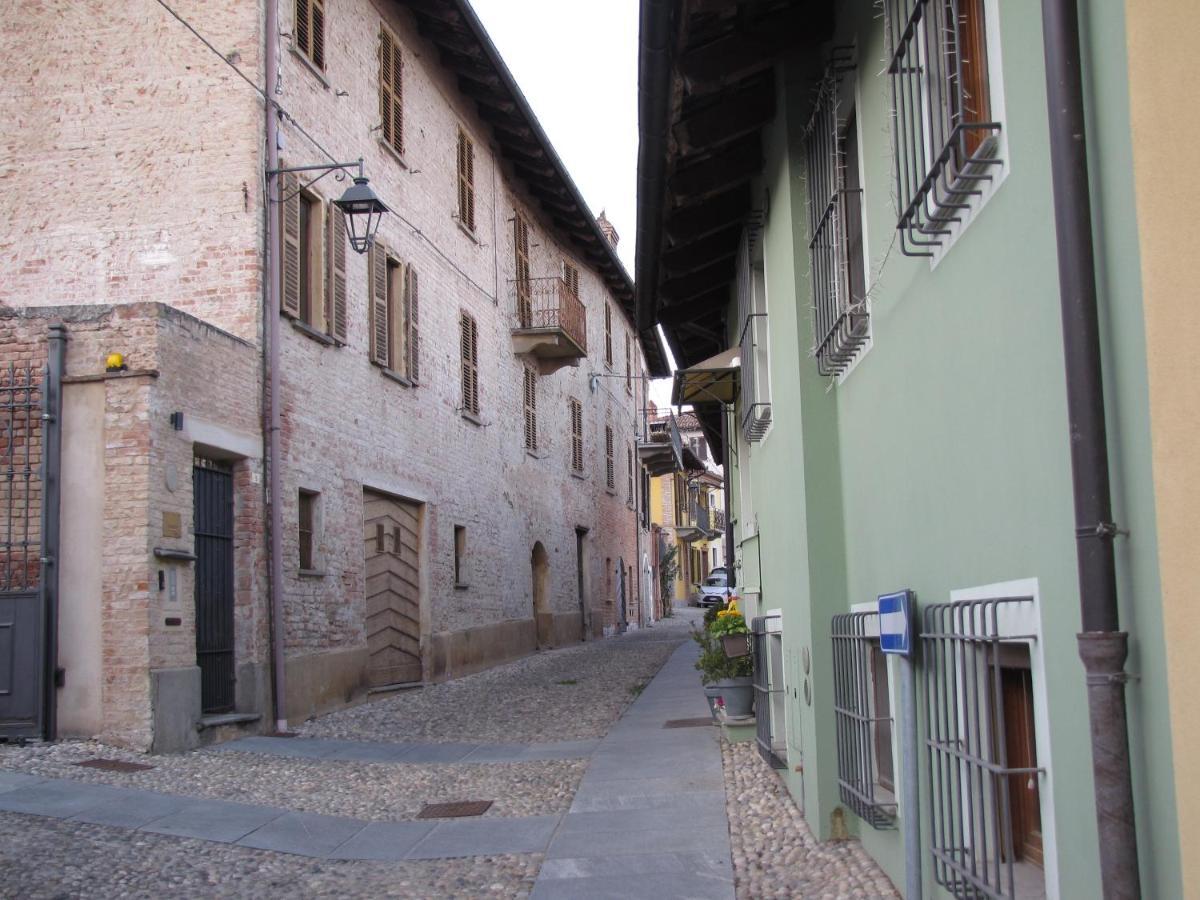Alla Torre - Nel Cuore Del Borgo Storico Castagnole delle Lanze ภายนอก รูปภาพ